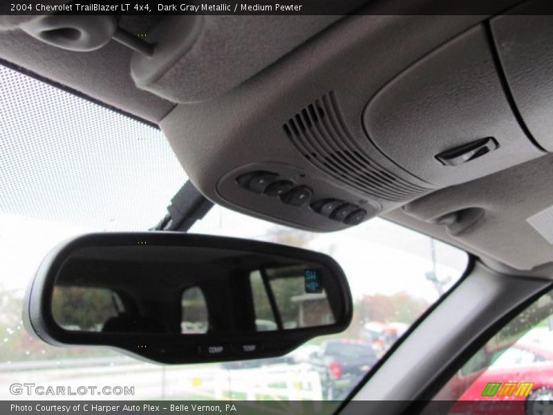 Dark Gray Metallic / Medium Pewter 2004 Chevrolet TrailBlazer LT 4x4
