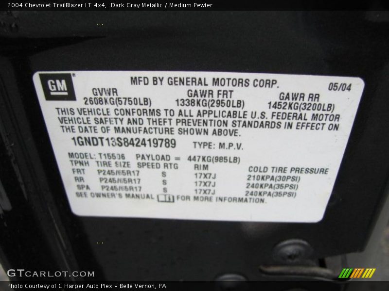 Dark Gray Metallic / Medium Pewter 2004 Chevrolet TrailBlazer LT 4x4