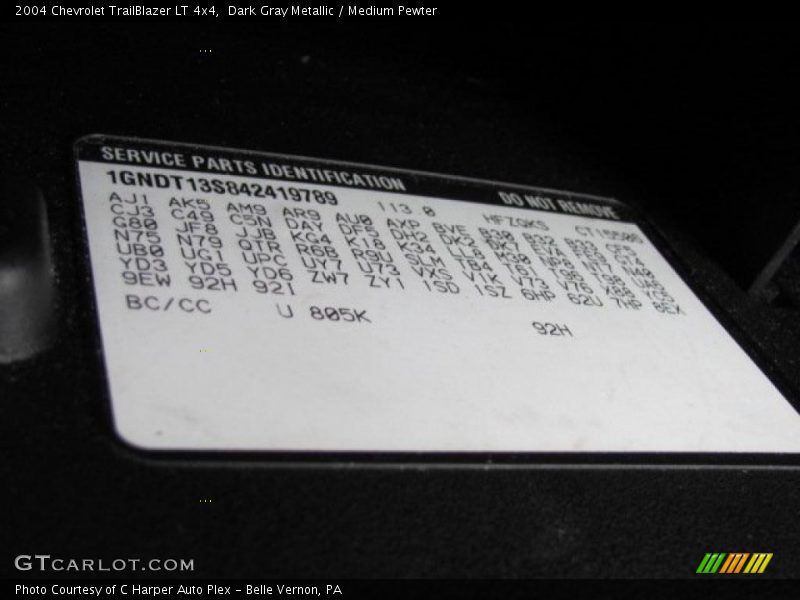 Dark Gray Metallic / Medium Pewter 2004 Chevrolet TrailBlazer LT 4x4