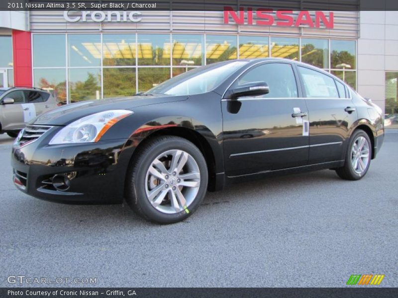 Super Black / Charcoal 2011 Nissan Altima 3.5 SR