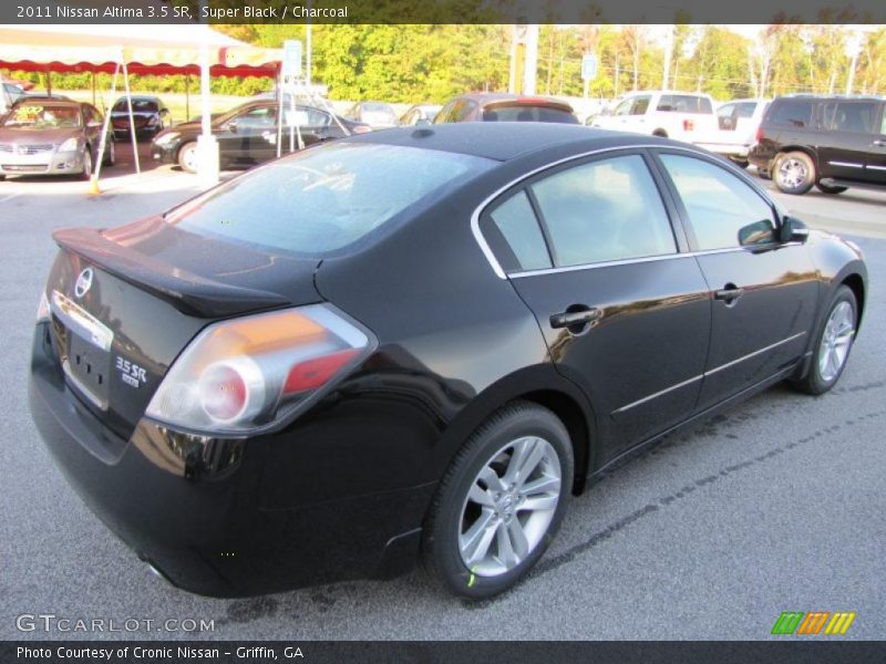 Super Black / Charcoal 2011 Nissan Altima 3.5 SR