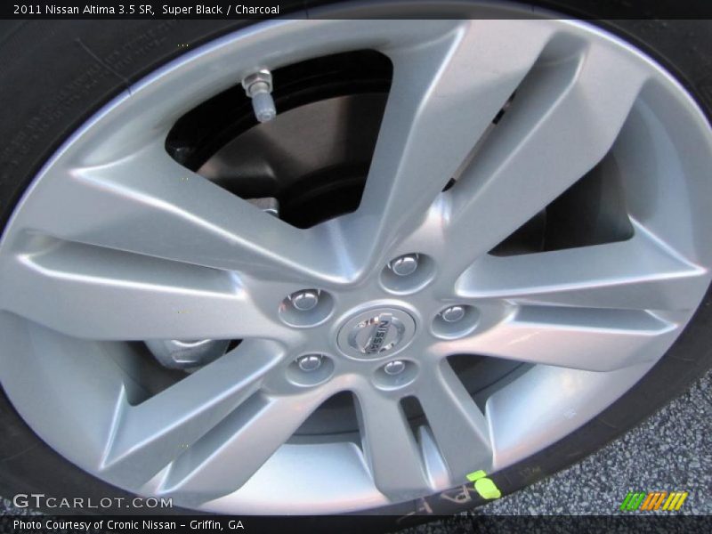  2011 Altima 3.5 SR Wheel