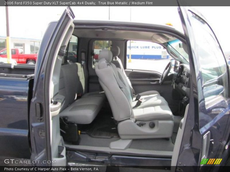  2006 F350 Super Duty XLT SuperCab 4x4 Dually Medium Flint Interior