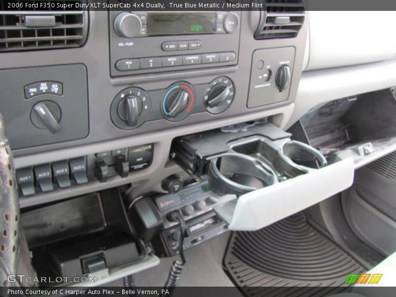 True Blue Metallic / Medium Flint 2006 Ford F350 Super Duty XLT SuperCab 4x4 Dually