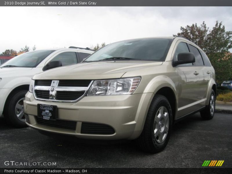 White Gold / Dark Slate Gray 2010 Dodge Journey SE