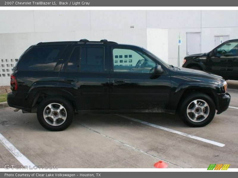 Black / Light Gray 2007 Chevrolet TrailBlazer LS