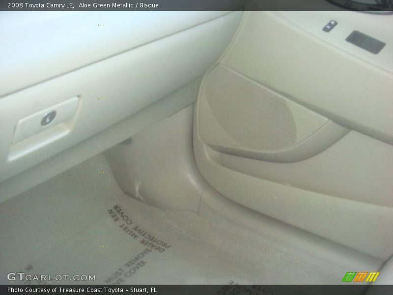 Aloe Green Metallic / Bisque 2008 Toyota Camry LE