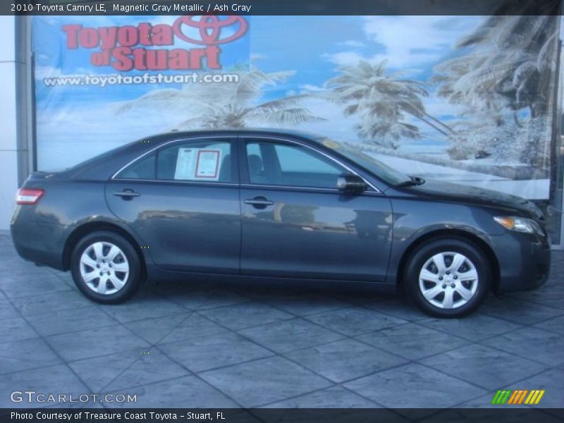 Magnetic Gray Metallic / Ash Gray 2010 Toyota Camry LE