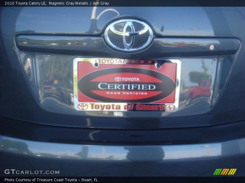 Magnetic Gray Metallic / Ash Gray 2010 Toyota Camry LE