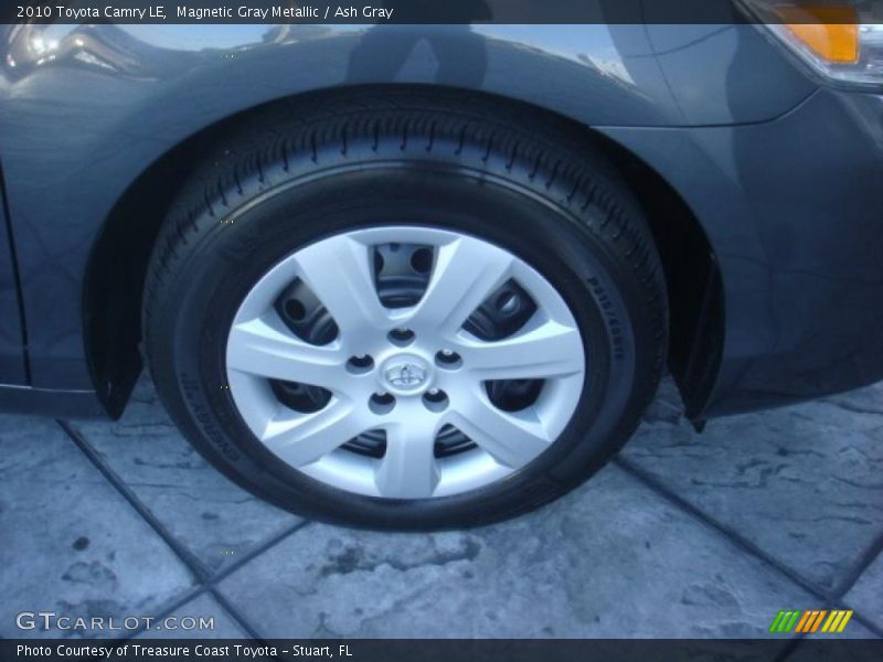 Magnetic Gray Metallic / Ash Gray 2010 Toyota Camry LE