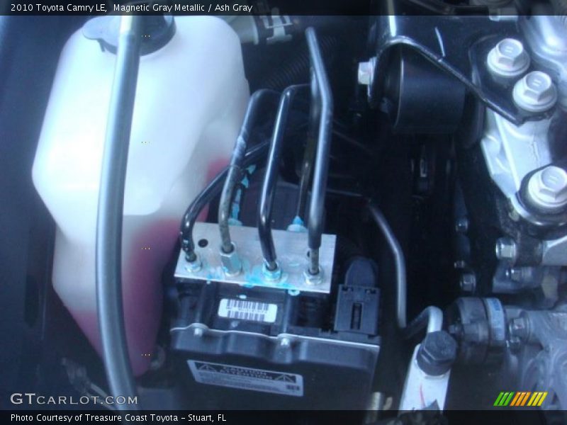 Magnetic Gray Metallic / Ash Gray 2010 Toyota Camry LE