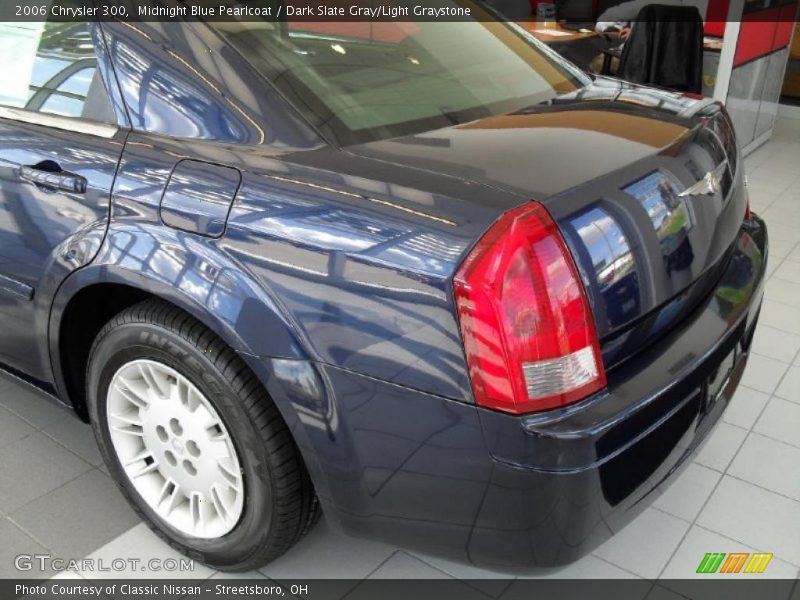 Midnight Blue Pearlcoat / Dark Slate Gray/Light Graystone 2006 Chrysler 300