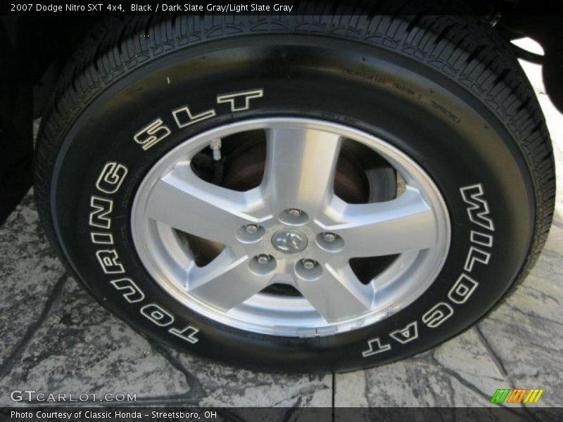 Black / Dark Slate Gray/Light Slate Gray 2007 Dodge Nitro SXT 4x4