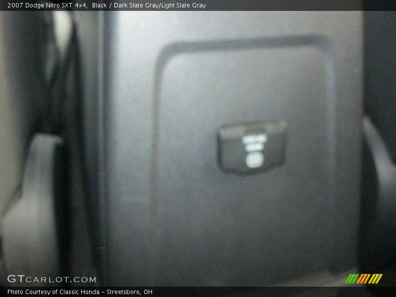 Black / Dark Slate Gray/Light Slate Gray 2007 Dodge Nitro SXT 4x4