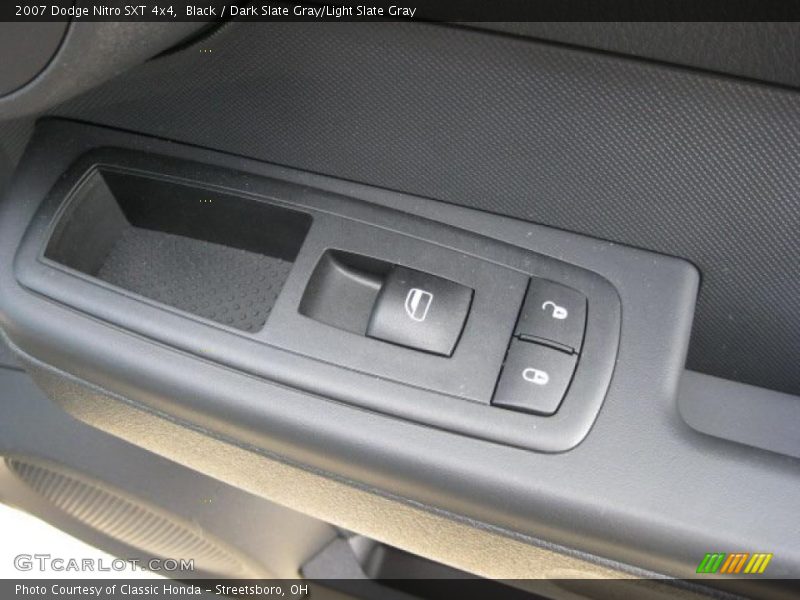 Black / Dark Slate Gray/Light Slate Gray 2007 Dodge Nitro SXT 4x4