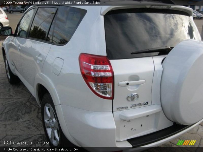 Blizzard White Pearl / Sand Beige 2009 Toyota RAV4 Limited V6