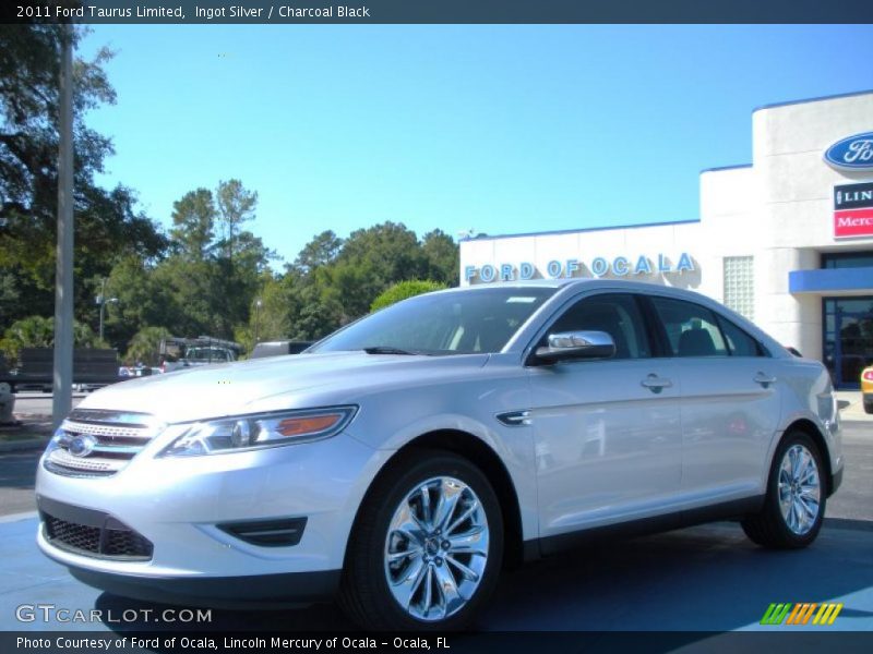 Ingot Silver / Charcoal Black 2011 Ford Taurus Limited