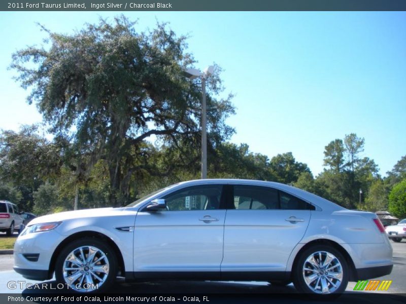 Ingot Silver / Charcoal Black 2011 Ford Taurus Limited