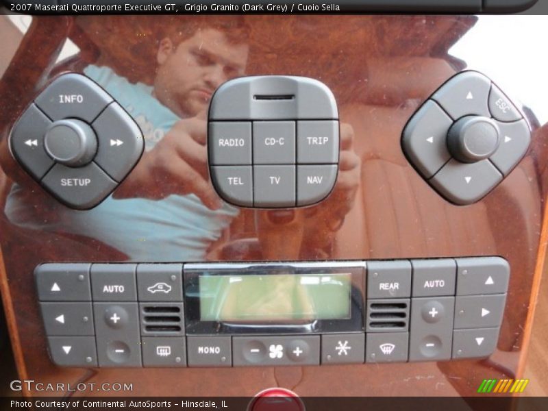 Controls of 2007 Quattroporte Executive GT