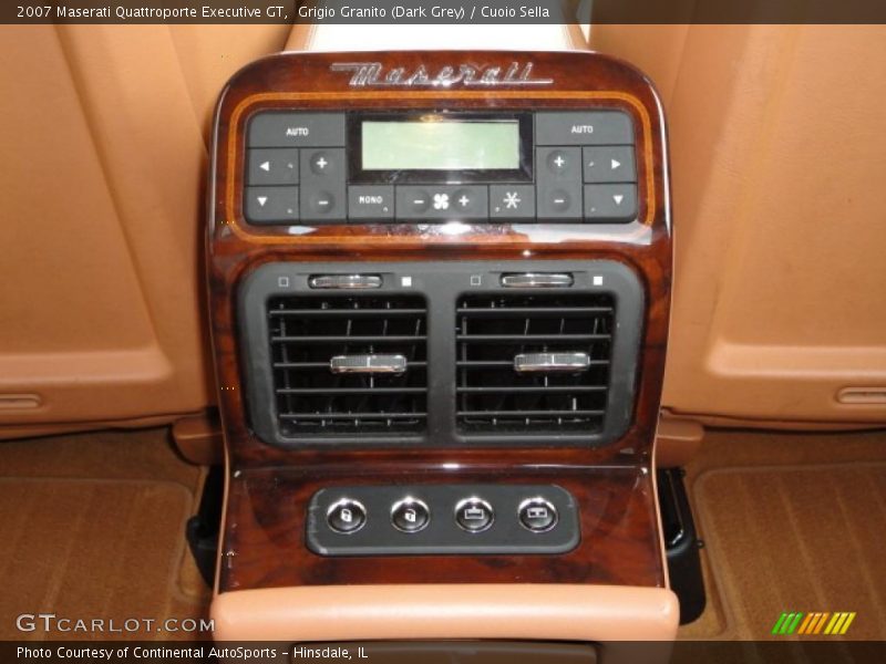 Controls of 2007 Quattroporte Executive GT