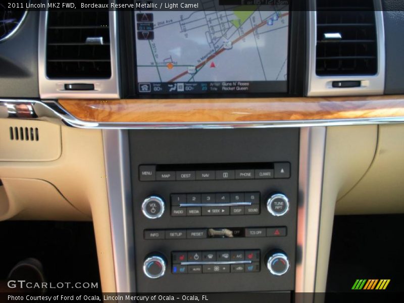 Controls of 2011 MKZ FWD