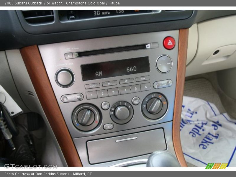 Controls of 2005 Outback 2.5i Wagon