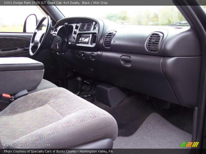 Dashboard of 2001 Ram 3500 SLT Quad Cab 4x4 Dually