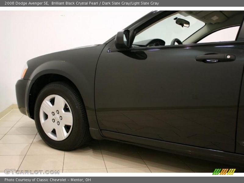 Brilliant Black Crystal Pearl / Dark Slate Gray/Light Slate Gray 2008 Dodge Avenger SE