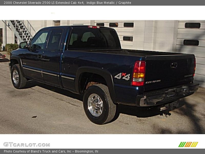 Indigo Blue Metallic / Graphite 2000 Chevrolet Silverado 2500 LS Extended Cab 4x4