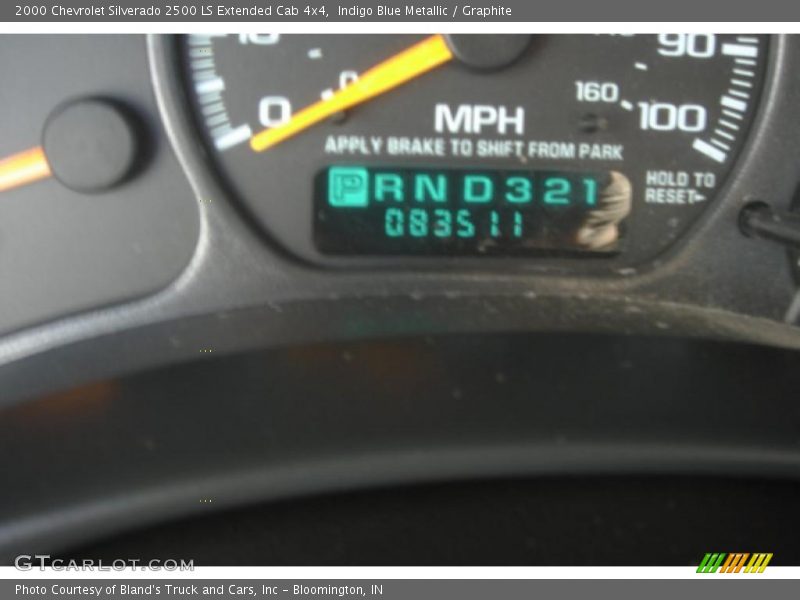 Indigo Blue Metallic / Graphite 2000 Chevrolet Silverado 2500 LS Extended Cab 4x4
