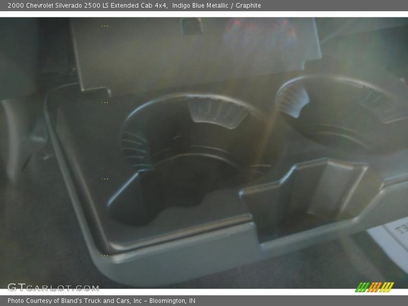 Indigo Blue Metallic / Graphite 2000 Chevrolet Silverado 2500 LS Extended Cab 4x4