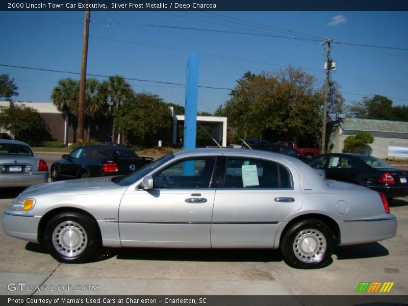 Silver Frost Metallic / Deep Charcoal 2000 Lincoln Town Car Executive