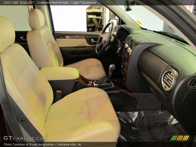  2007 Envoy SLT Light Tan/Ebony Interior