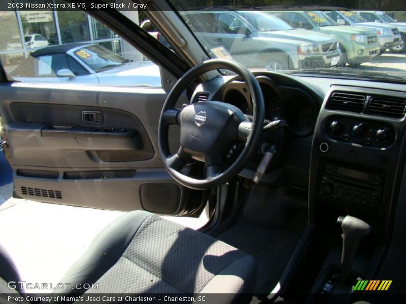Super Black / Gray 2003 Nissan Xterra XE V6