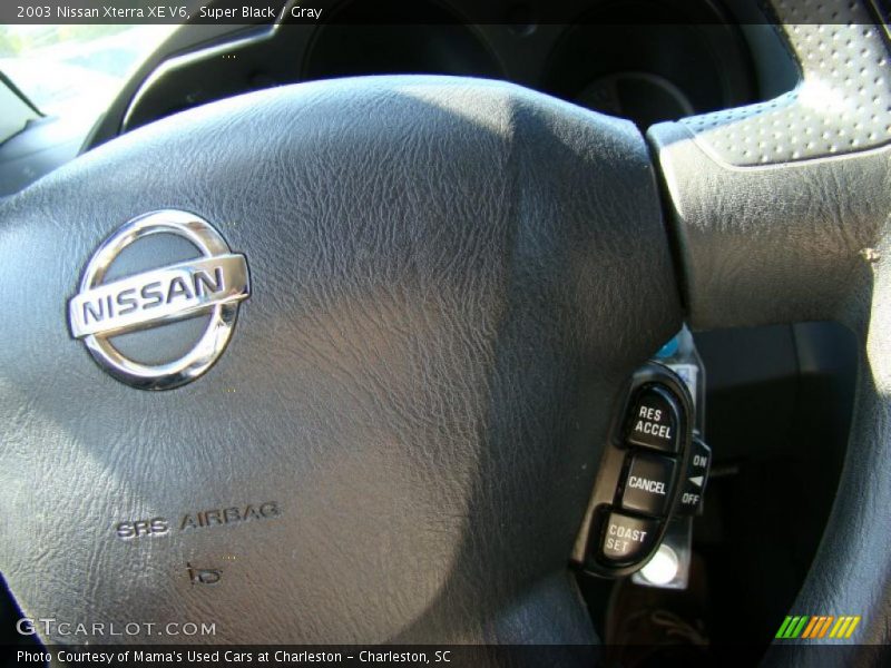 Super Black / Gray 2003 Nissan Xterra XE V6