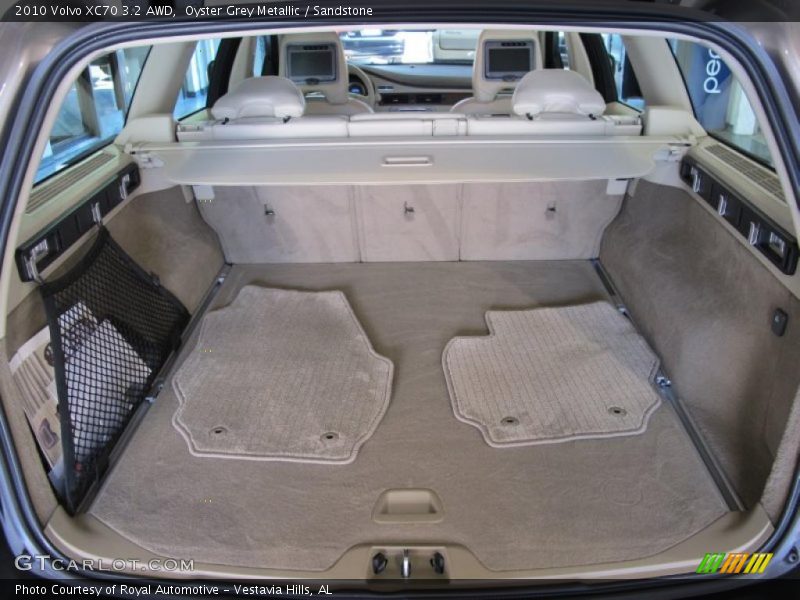  2010 XC70 3.2 AWD Trunk