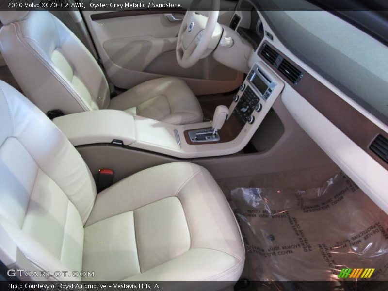Sandstone Interior - 2010 XC70 3.2 AWD 