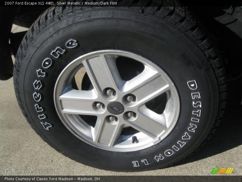  2007 Escape XLS 4WD Wheel