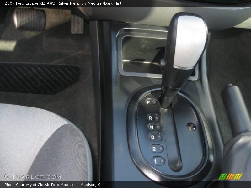  2007 Escape XLS 4WD 4 Speed Automatic Shifter