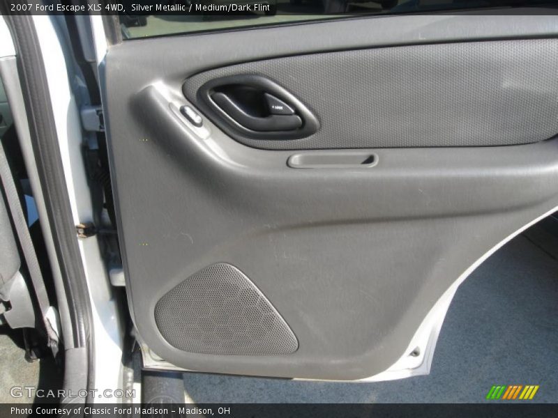 Silver Metallic / Medium/Dark Flint 2007 Ford Escape XLS 4WD