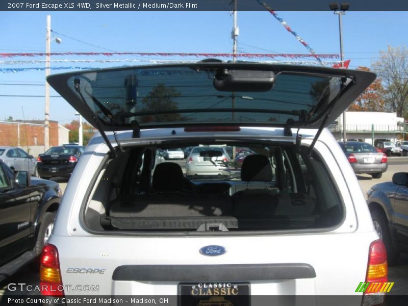 Silver Metallic / Medium/Dark Flint 2007 Ford Escape XLS 4WD