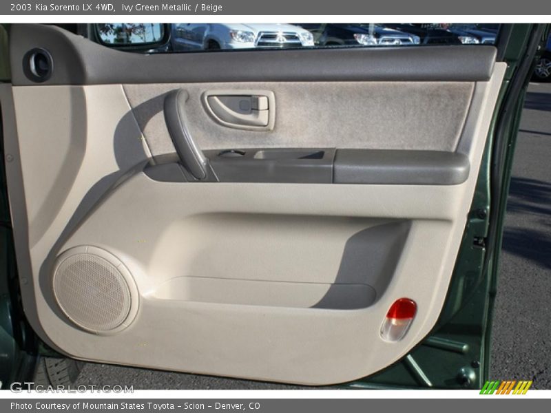 Door Panel of 2003 Sorento LX 4WD