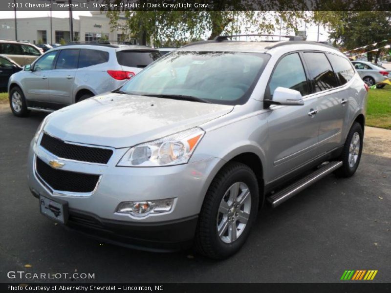 Silver Ice Metallic / Dark Gray/Light Gray 2011 Chevrolet Traverse LT