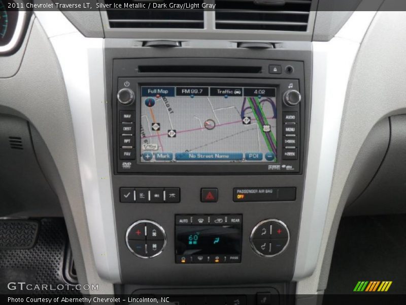 Navigation of 2011 Traverse LT
