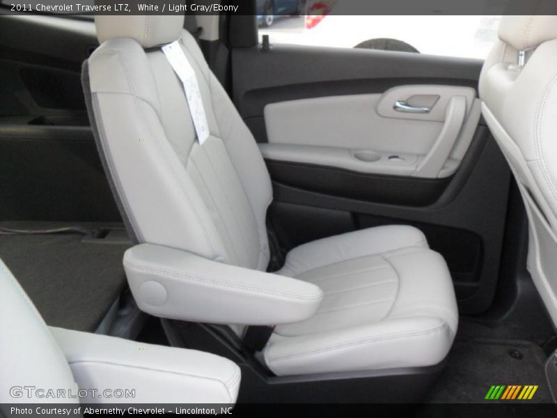  2011 Traverse LTZ Light Gray/Ebony Interior