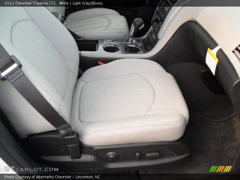  2011 Traverse LTZ Light Gray/Ebony Interior