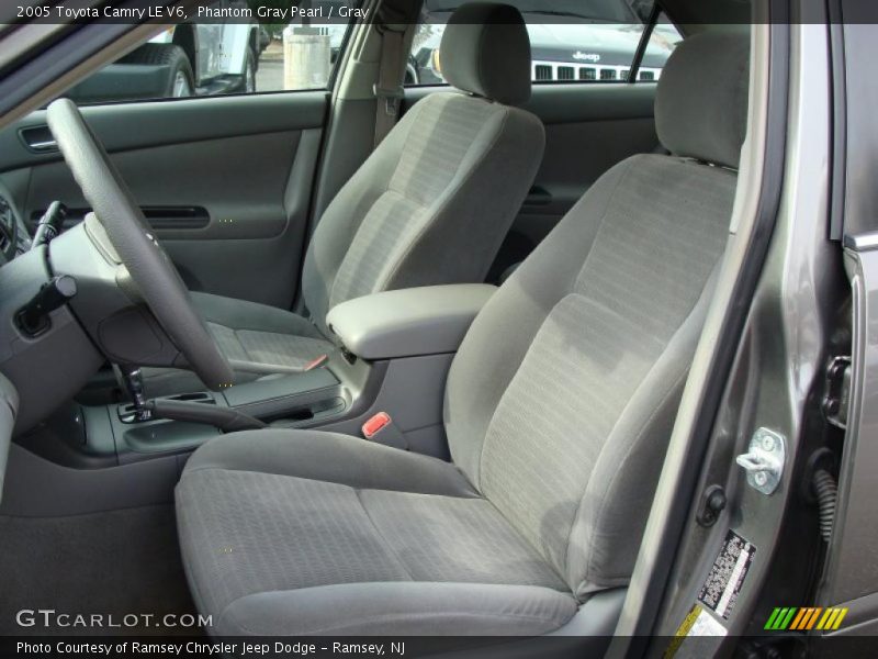  2005 Camry LE V6 Gray Interior