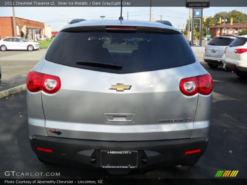 Silver Ice Metallic / Dark Gray/Light Gray 2011 Chevrolet Traverse LS
