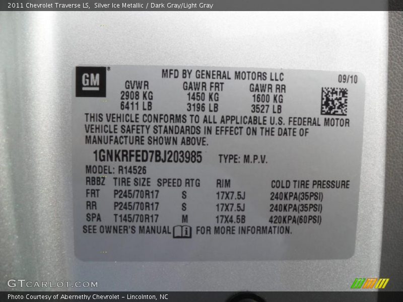 Silver Ice Metallic / Dark Gray/Light Gray 2011 Chevrolet Traverse LS