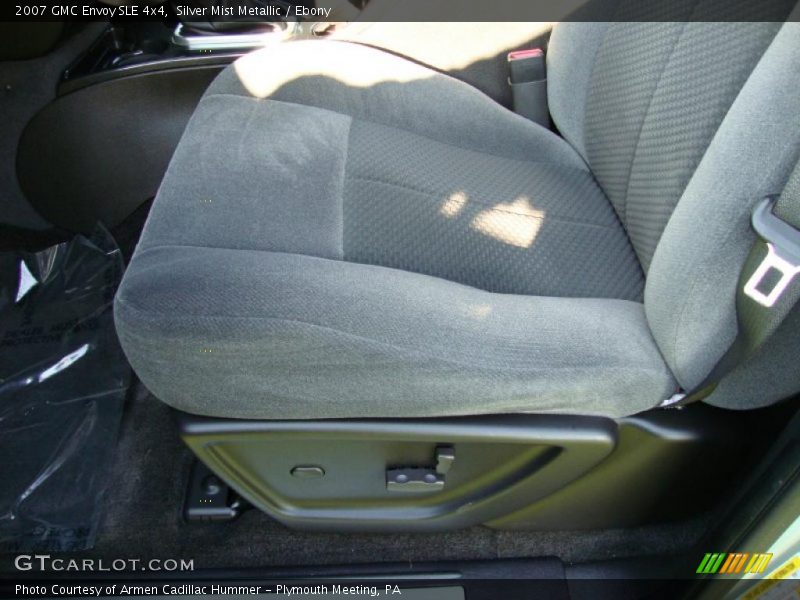 Silver Mist Metallic / Ebony 2007 GMC Envoy SLE 4x4